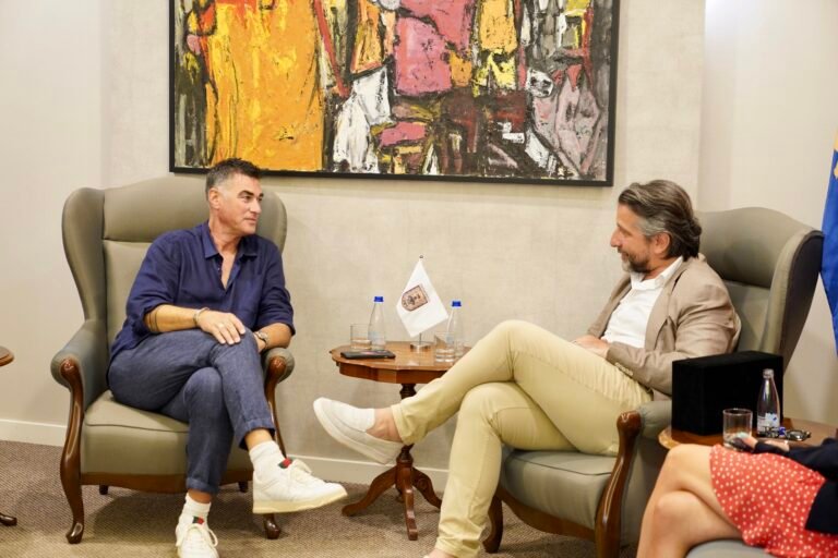 Turmë e madhe e të rinjëve,për në Festivalin Sunny Hill, me Trafik Urban