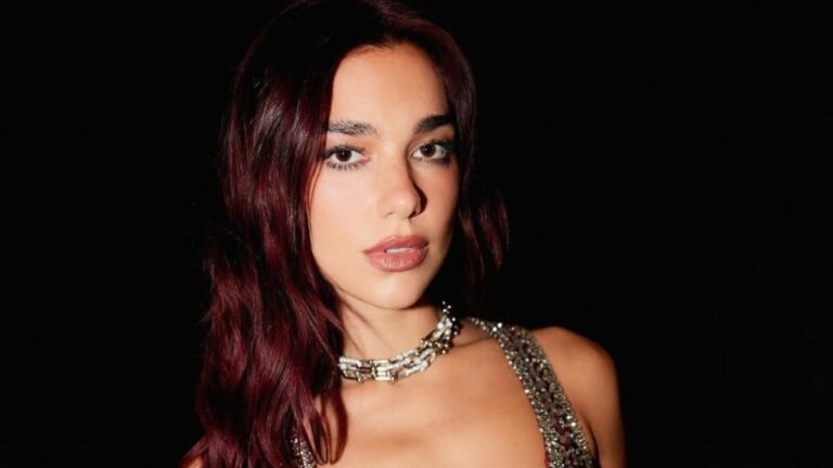 Dua Lipa takon tenistët e rinjë të Kosovës, publikohen fotot e ëmbla me ta