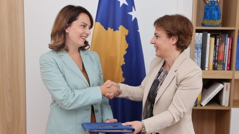 Nis punën si ambasadore e Kosovës në Itali Nita Shala