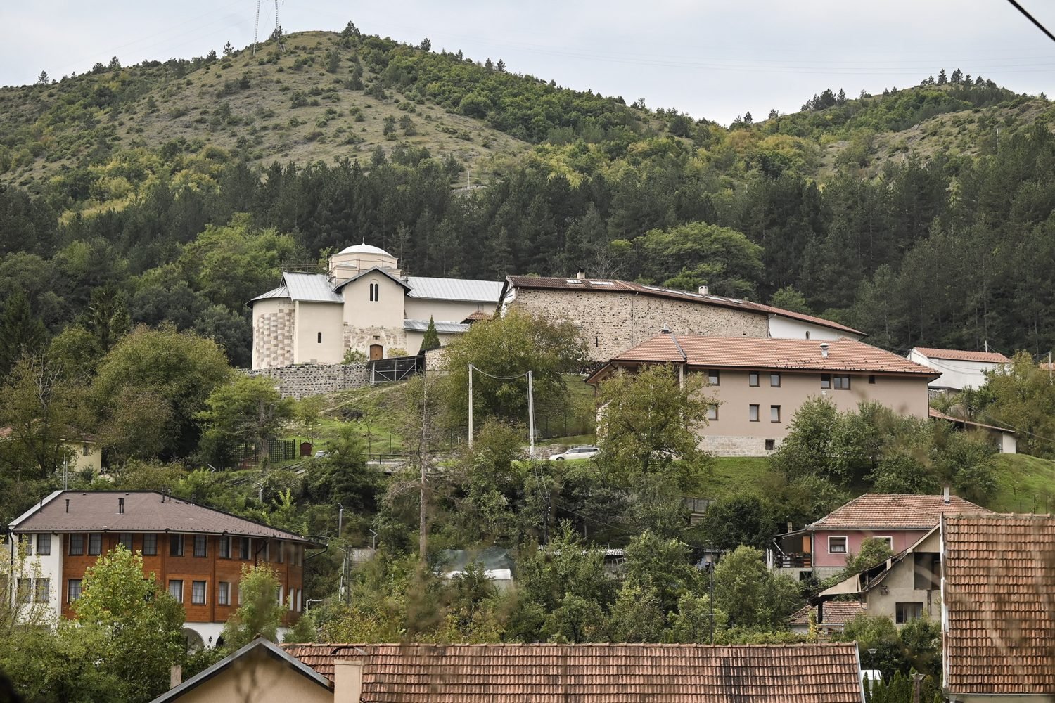Kurti në vendin e rënies së Heroit Afrim Bunjaku: Plani ishte që të ndahet Kosova, rënia tij nuk ishte e kotë