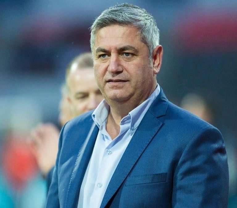 37305674_278158979585932_5368583148609208320_n-e1579886822470-768x673-1