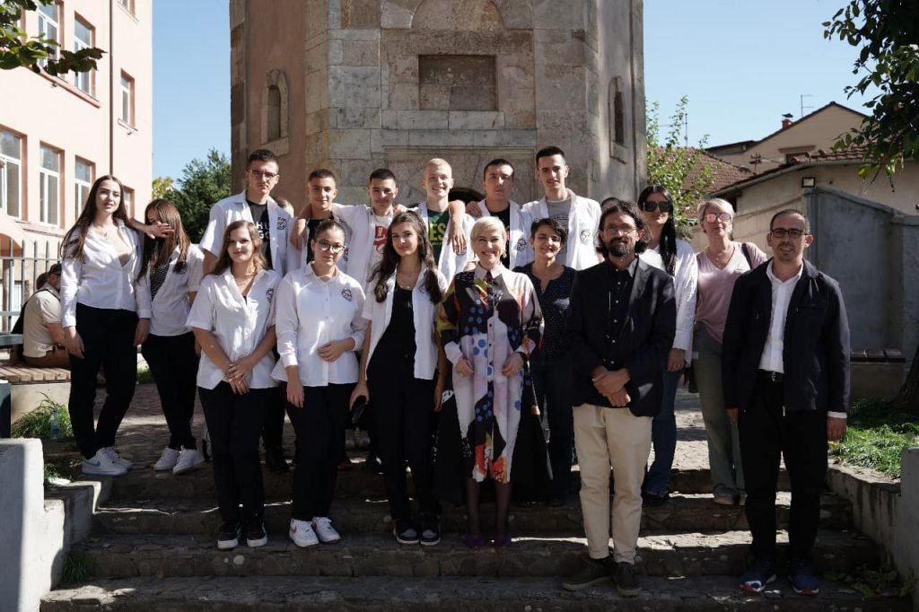 Dita Ndërkombëtare të Trashëgimisë Kulturore, të rinjtë e kryeqytetit vizitojnë objekte ikonë të trashëgimisë kulturore