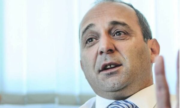 Dardan Gashi: Kurti është kryediplomati më i suksesshëm i Serbisë