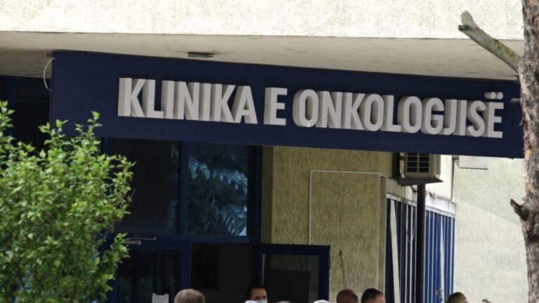 Qytetarët me kancer dhe sëmundje të rënda kronike në Prishtinë ndihmohen me 250 euro në muaj nga komuna