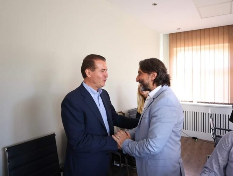 Përparim Rama takon përfaqësuesit e kompanive të njohura ndërkombëtare Snøhetta dhe Mabetex për projekte zhvillimore në Prishtinë