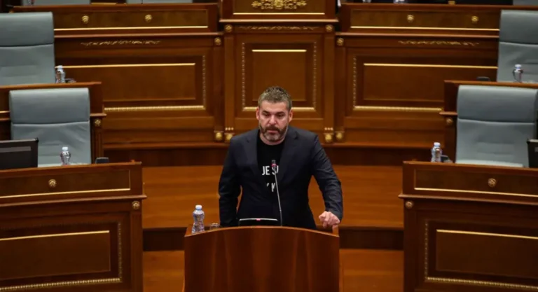 Kastrati për Dejona Mihalin: Shkalla e parafundit e aferave milionëshe, pastaj vjen kryehajni