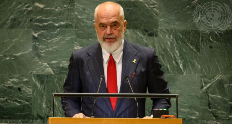 E etiketuan si “tradhtar”, Rama: Të fala atyre prej Kosove që më shajnë me nanë e babë si “vëllaun e Vuçiqit”