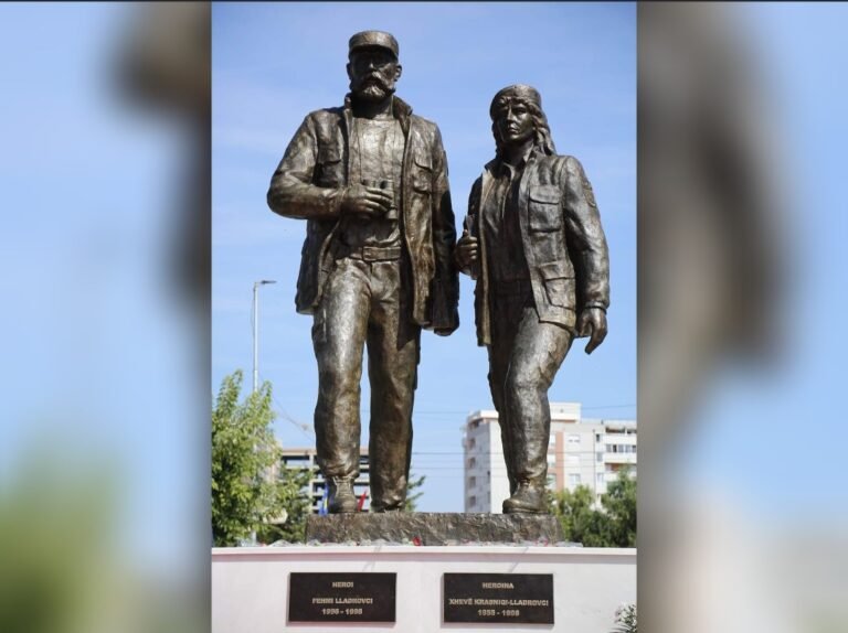 26-vjet nga rënia e heronjve Fehmi e Xhevë Lladovci