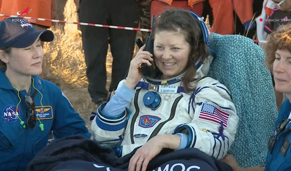 Dy rusë dhe një amerikane kthehen nga Stacioni Ndërkombëtar i Hapësirës