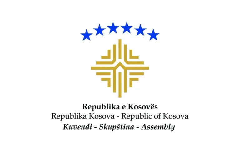 Kuvendi anulon logon e re, ishte e ngjashme me një tjetër