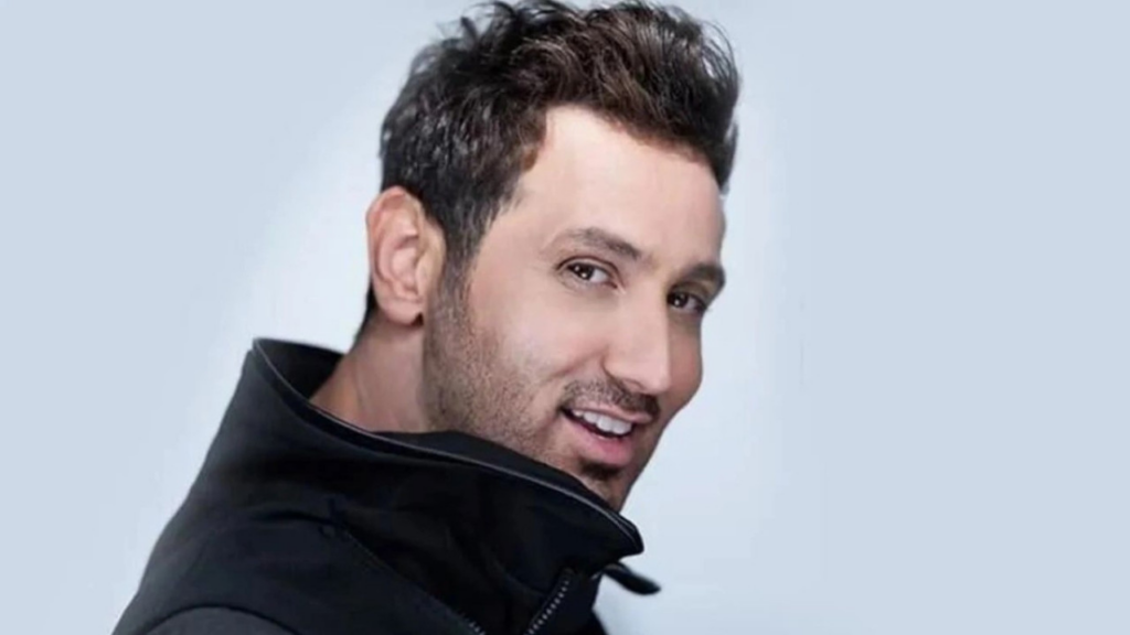 Pësoi sulm në zemër derisa po performonte, vdes këngëtari i njohur turk