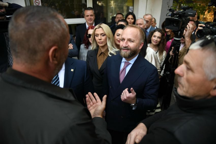 463660154_1075788887260319_2967969300451081628_n-850x567-1