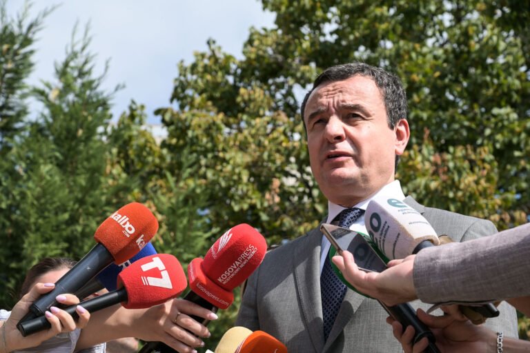 Kurti: Nëse dikush priste që të bëhesha kryeministër dhe të mos luftoja krimin në veri, s’më paska njohur