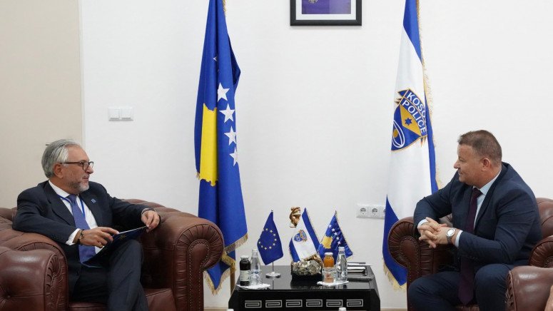Shefi i EULEX-it takohet me drejtorin e Policisë: Mbështesim Kosovën për Sundimin e Ligjit në rrugën e tyre drejt BE-së