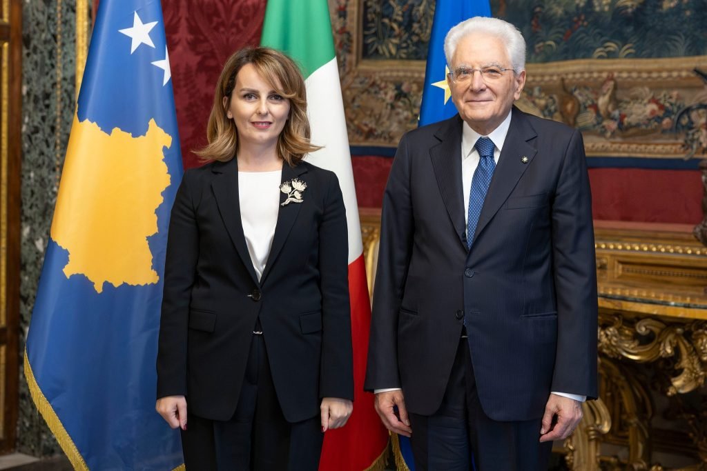 Nita Shala fillon misionin e ambasadores në Itali
