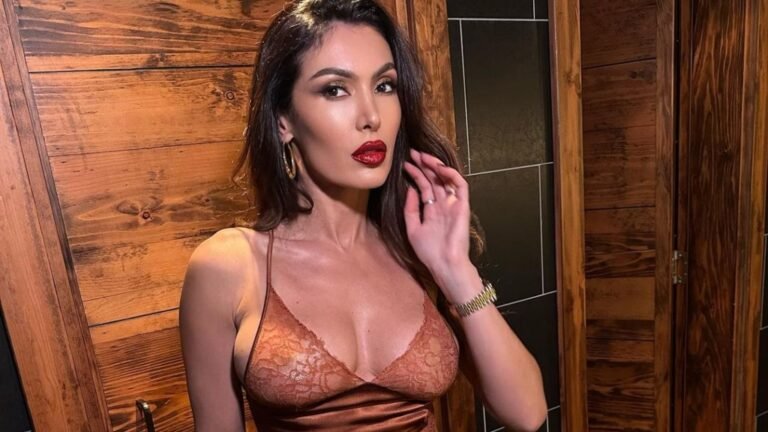 Nxehet Nora Istefi, vjen me një vallëzim ‘hot’ nga dhoma e hotelit