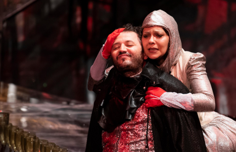 “Makbethi” premierë madhështore në TKK, Shekspiri gjithmonë aktual dhe i papërsëritshëm