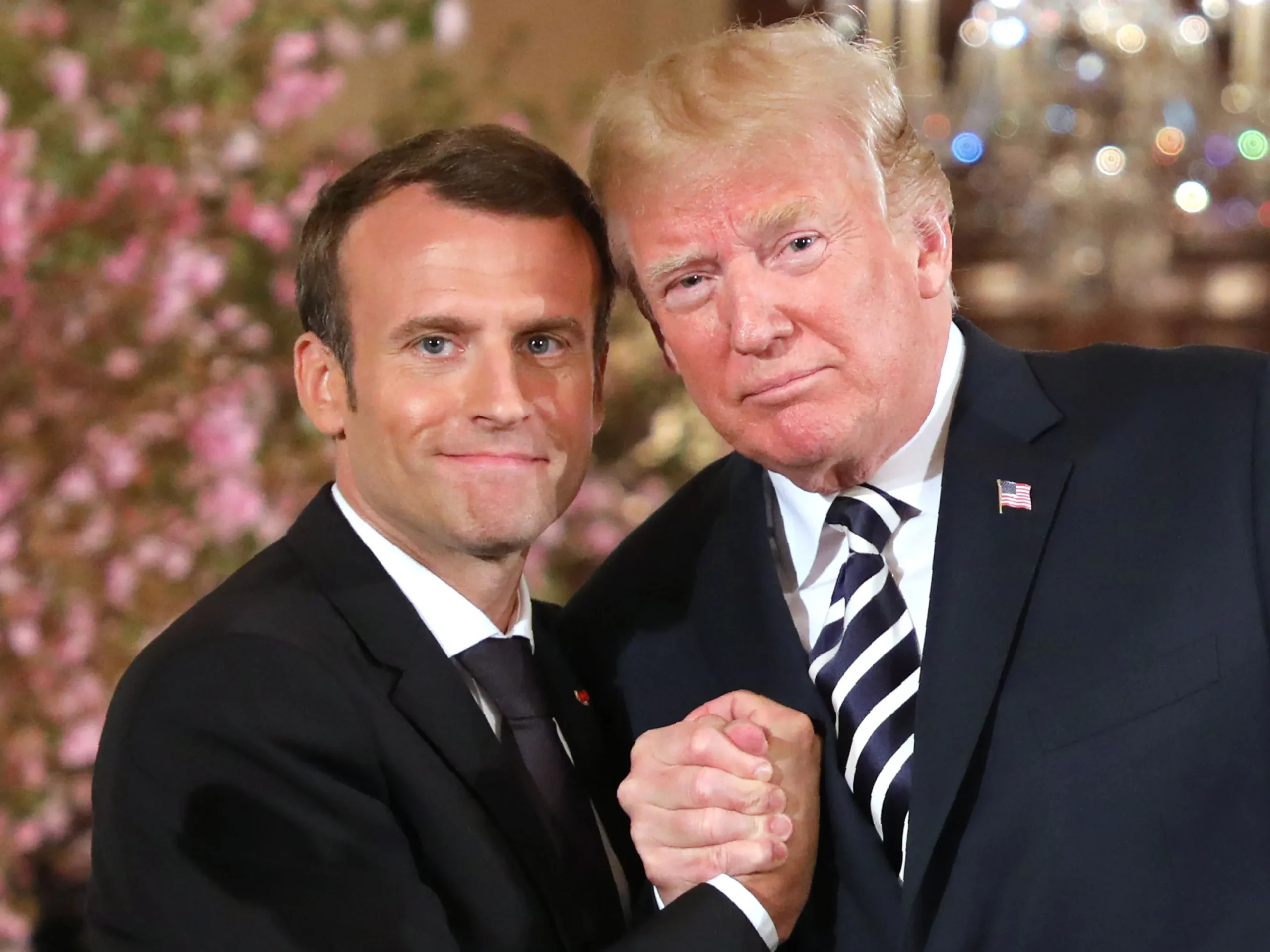 macron-trump Macron uron Trumpin: Gati për të punuar së bashku, për më shumë paqe dhe prosperitet