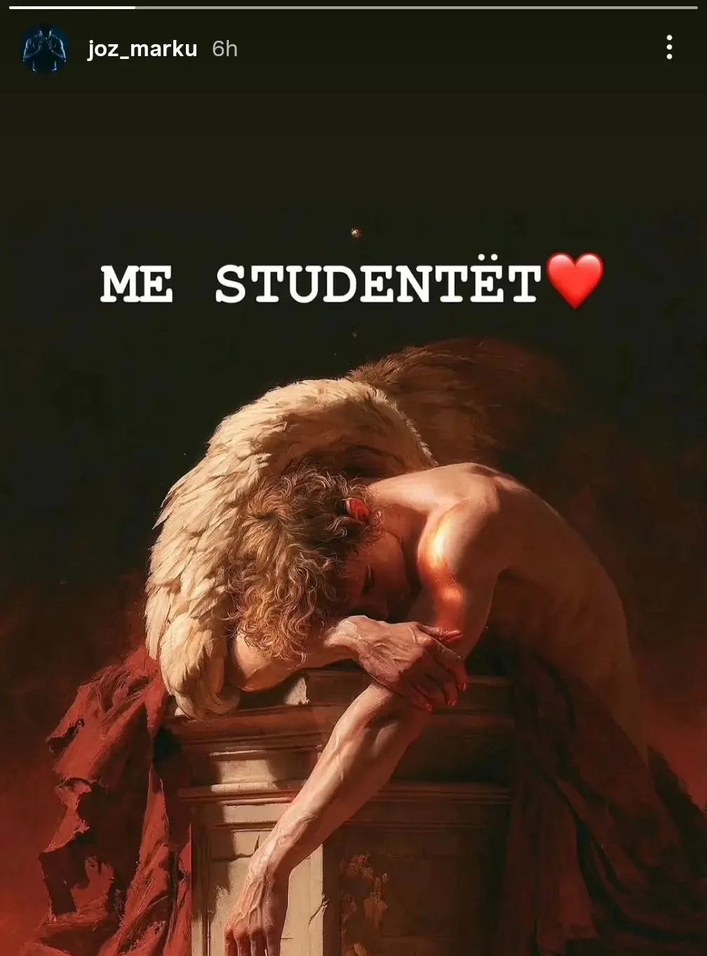 Joz Marku mbështet studentët në protestat e Tiranës